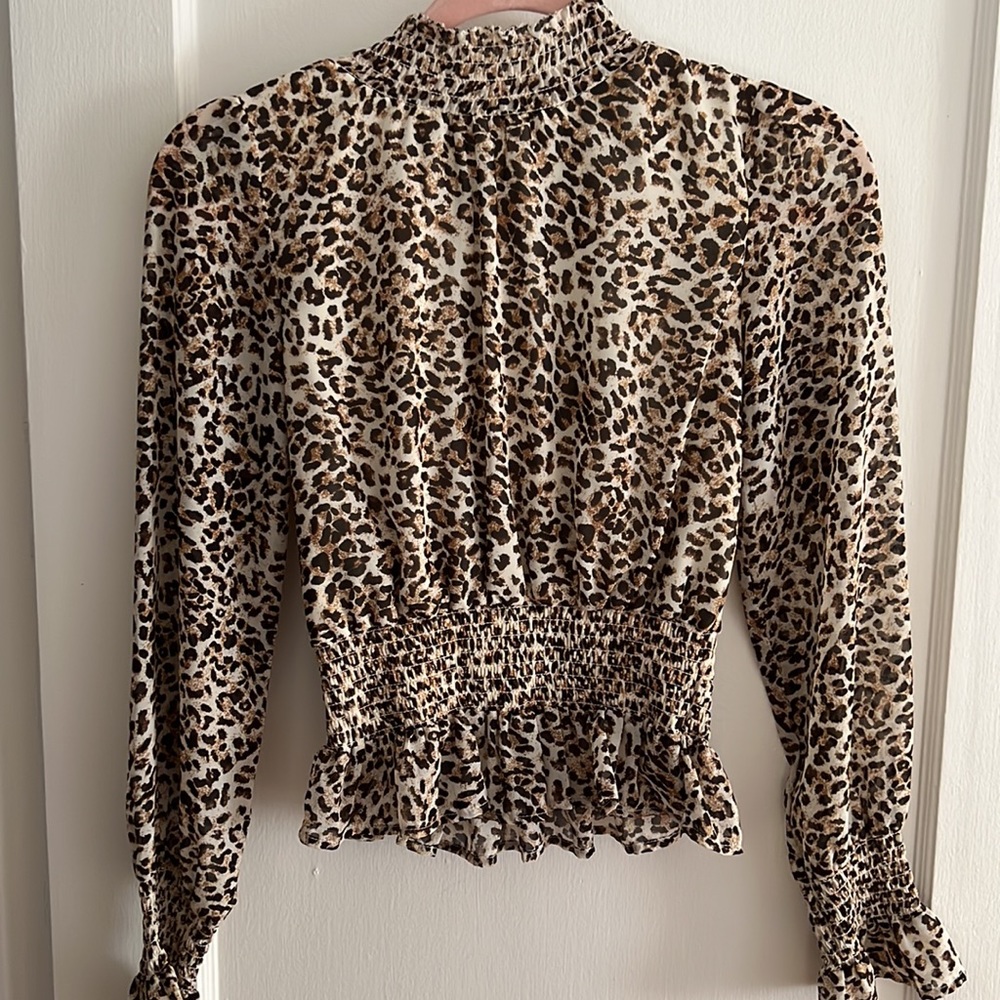 Cheetah Cinched-Waist Blouse! 🐆